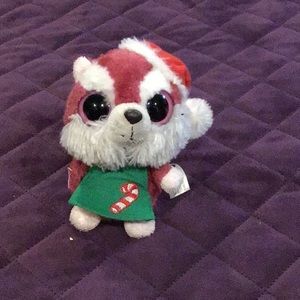 Cute holiday plush!